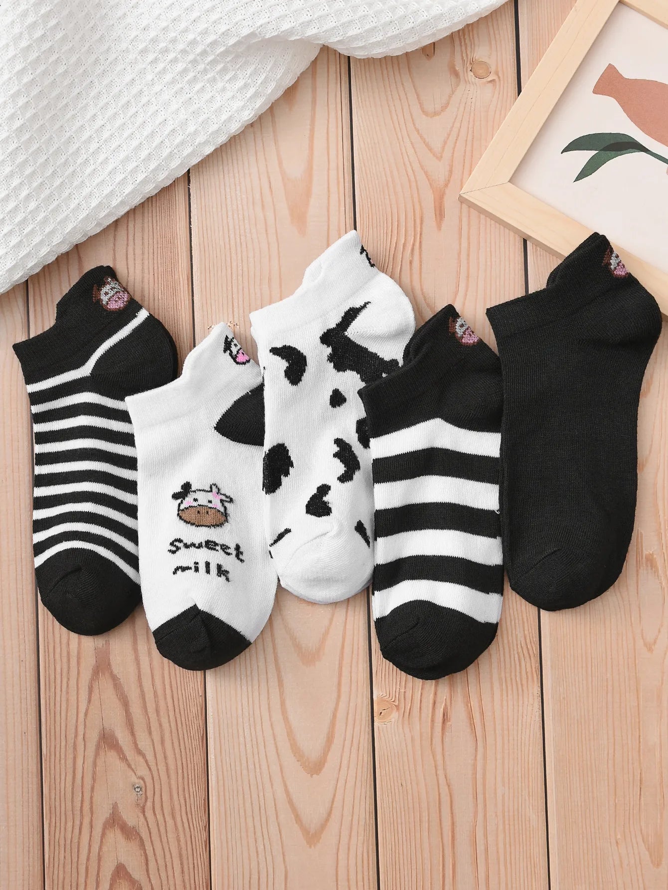 Women Cartoon Short Socks