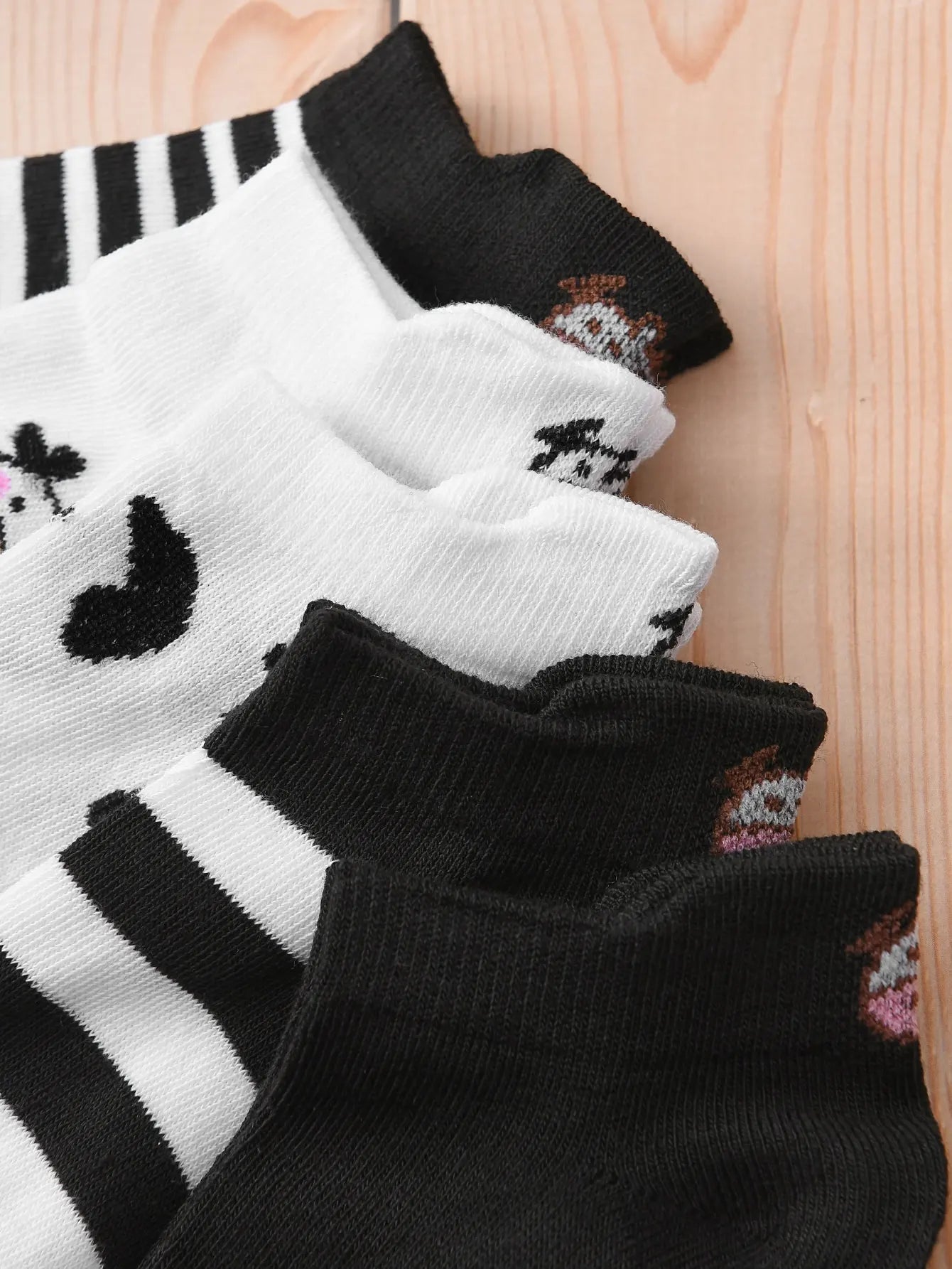 Women Cartoon Short Socks