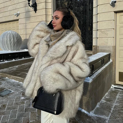 Winter Ins Hot Fashion Girls Oversized Gradient Fur Coat