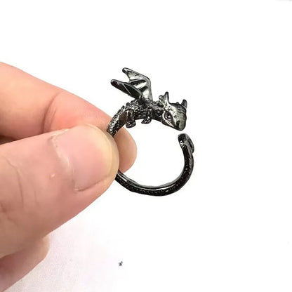 Vintage Dark Dragon Opening Rings