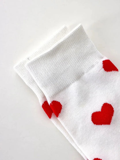 Women Heart-Shaped Round Neck Socks