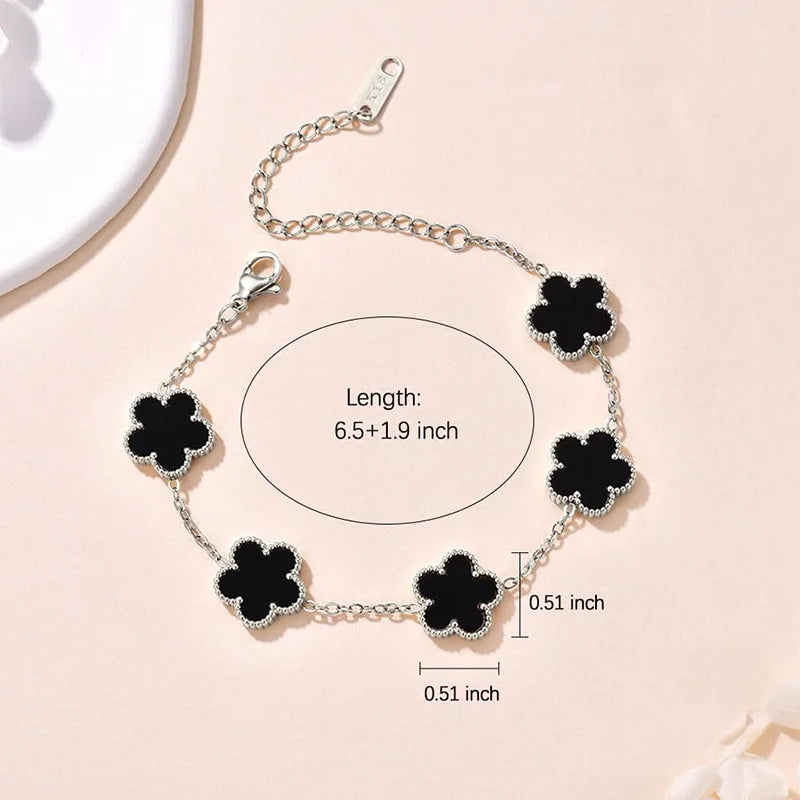 Lucky Clover Women's Hand Bracelets